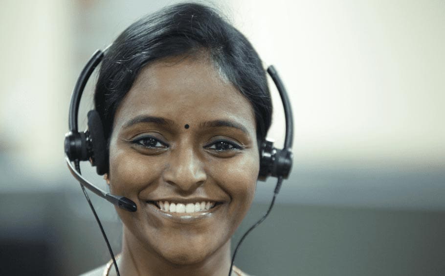 A woman working in a contact center.